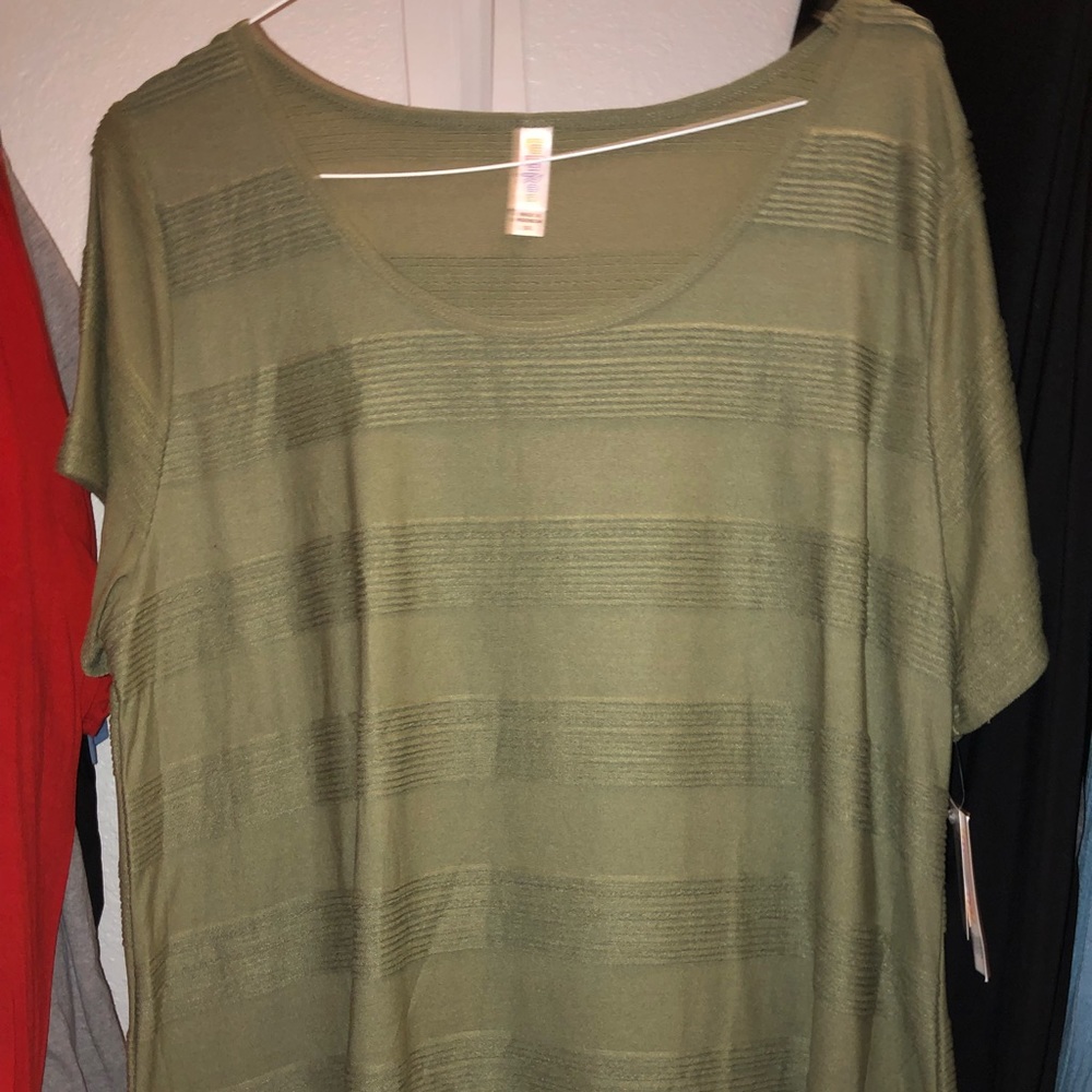 LuLaRoe Classic Tee NWT 3XL